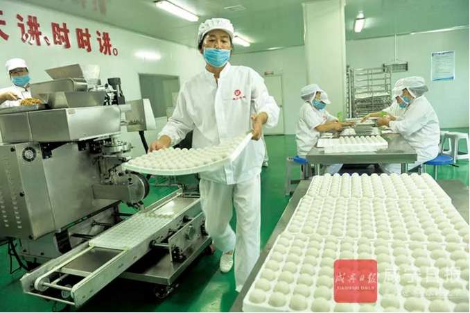 5bda5a8983f4a.jpg 1.jpg